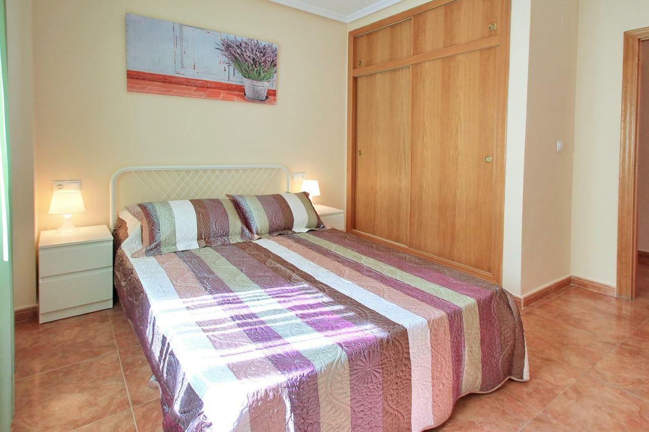 Zoa Happy Vacations Apartment Torrevieja Bagian luar foto