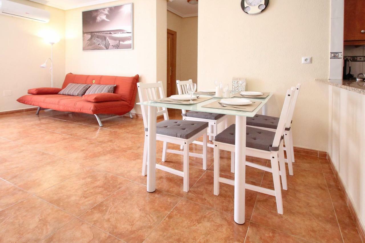 Zoa Happy Vacations Apartment Torrevieja Bagian luar foto